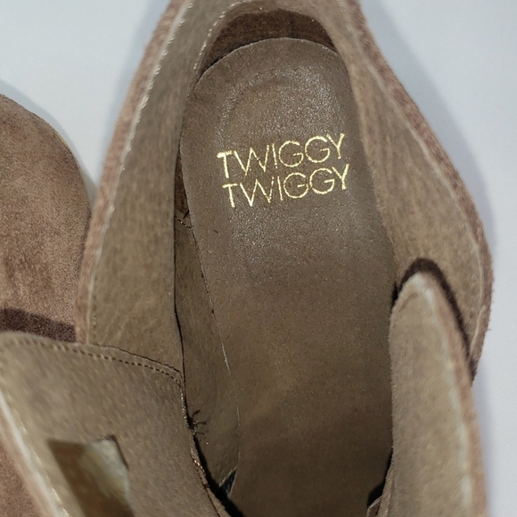 Twiggy Twiggy Suede Ankle Boots - Picture 5 of 7